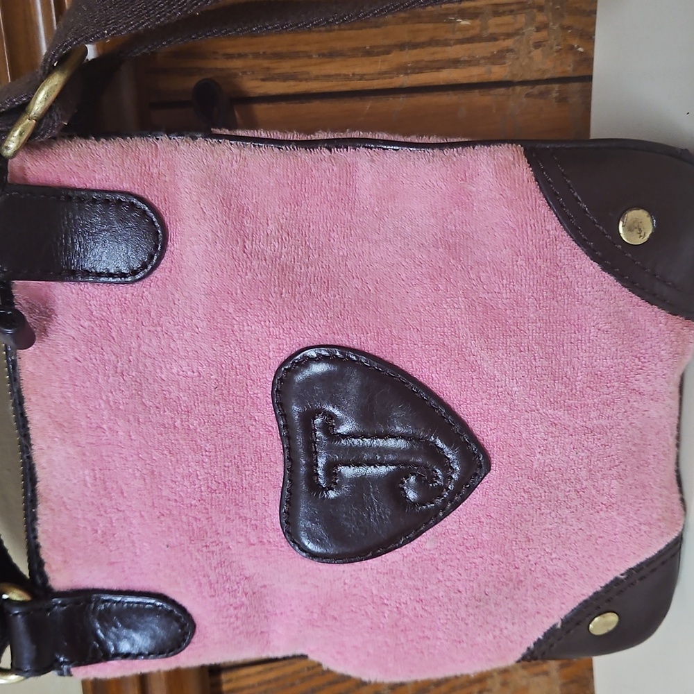 Juicy Couture 🥳 HOST PIC🥳 y2k Velour Crown Juicy Small Crossbody Bag - Picture 8 of 17